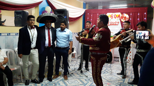 Mariachis López Lima y Callao